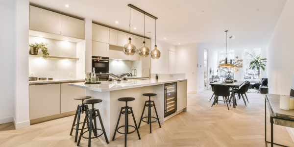 Comprar / Vender Apartamentos y Lofts en Selva · con Cocinas y Baños de Diseño