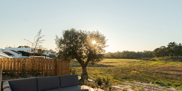 Comprar / Vender Casas Unifamiliares y Chalets en Maó · con Jardín
