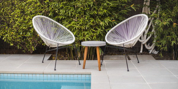 Comprar / Vender Dúplex y Áticos en Selva · con Piscina