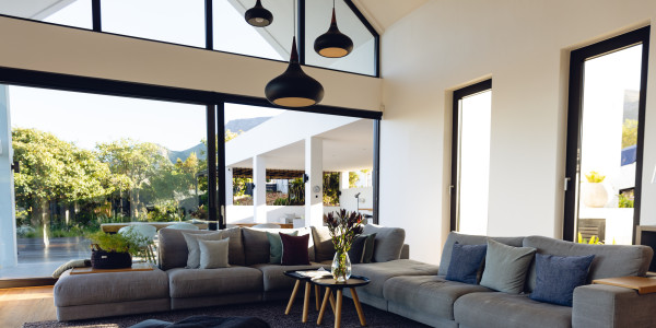 Inversores, Intermediarios, Agentes y Brokers Inmobiliarios en Islas Baleares · Chalets